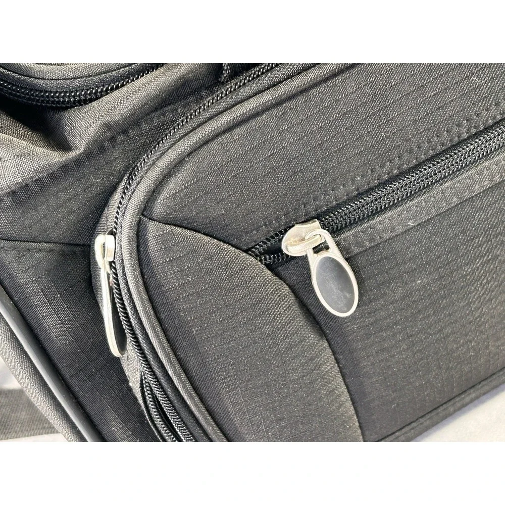 Eddie Bauer travel black duffle bag 18